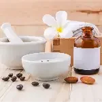 مواد طبيعية وتجميل 