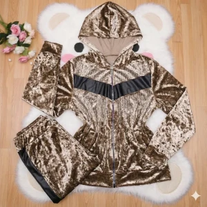 طقم قطعتين (هودي وبنطلون) مخمل مكسر فاخر🧥