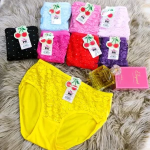 كيلوت نسائي مبرق M/XL