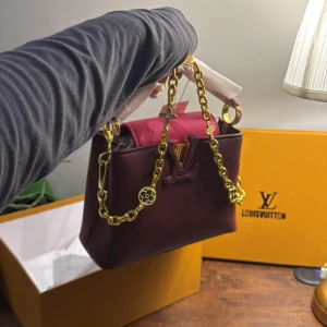 شنطة LV - برغندي