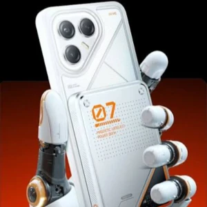      TECNO POVA 7 ULTRA 5G 8-256