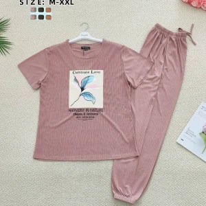 تراك نسائي صيفي