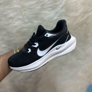 حذاء رجالي Nike
