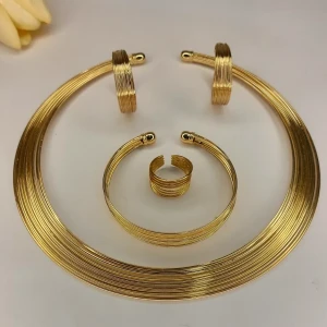 طقم طوق