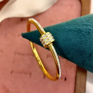 مقاسات صغيره  م ١٤