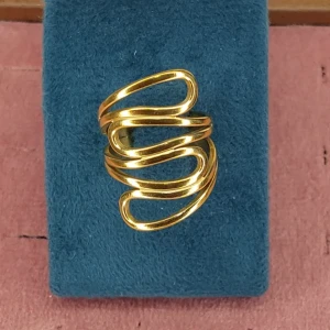 Ss