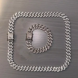 Drip necklace with bracelet 