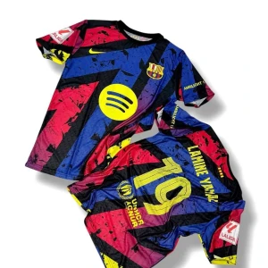 تيشرت برشلونه 