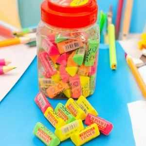 استيكة دومس