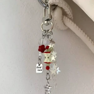 ميداليه التفاحة