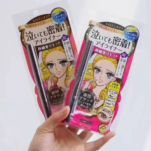 لاينر ياباني kissme 