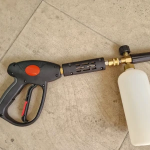 pistolet nettoyeur + la mousse 