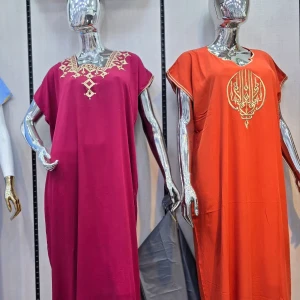 روبة صيفية نسائية مطرزة