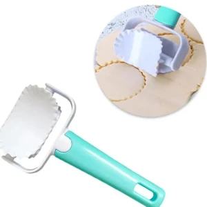 قطاعة قوالب العجين