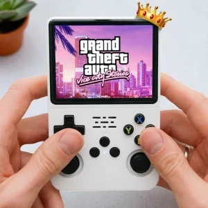 Play retro games anywhere R36S