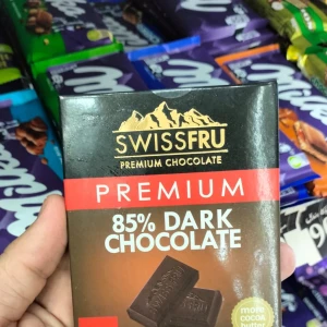 سويس فرو دارك 85%