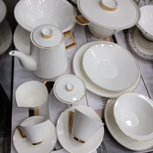 Service A Table 57 Pièce Nn4