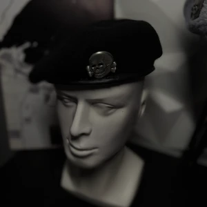 بريهه المانيه بشعار الجمجمه