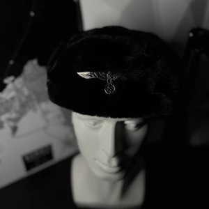 يوشانكا الالمانيه بشعار النسر (كبير)