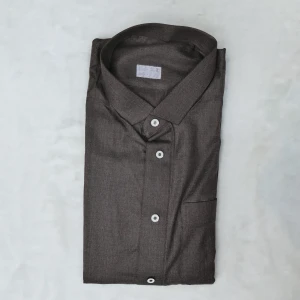 القميص الإماراتي