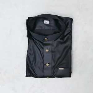 القميص الإماراتي ثلجي