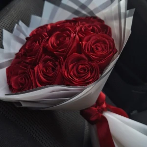 باقة ورد صناعي