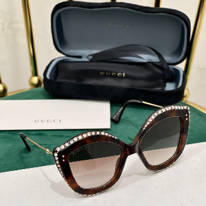 نظارة نسائي جوتشي 