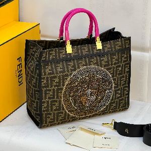 شنطة فنداتشي FENDACE