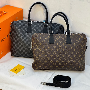 شنطة رجالي لويس فيتون LV