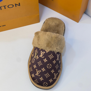 صندل | LOUIS VUITTON 