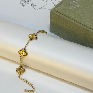 اسوارة | Van Cleef 