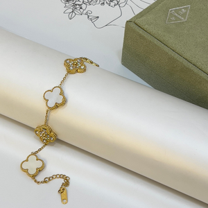 اسوارة | Van Cleef 