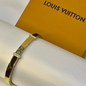اسوارة | Louis Vuitton 