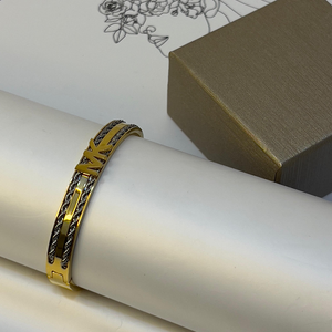 اسوارة |  MICHAEL KORS 