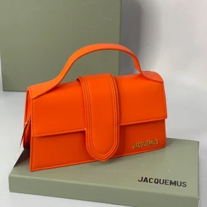 شنطة جاكموس | JACQUEMUS BAG 