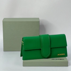 شنطة جاكموس | JACQEMUS