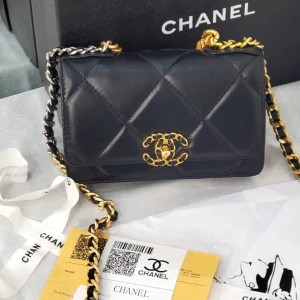 شنطة شانيل | CHANEL BAG 