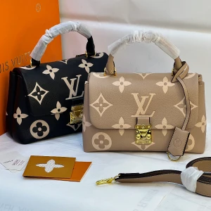 شنطة لوي فيتون | Louis Vuitton Bag