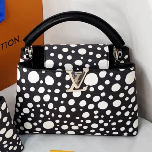 شنطة لوي فيتون | Louis Vuitton Bag 