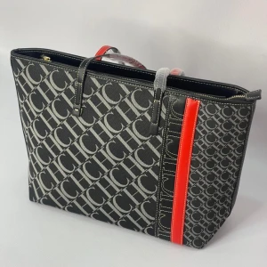 شنطة سي اتش | CH Bag