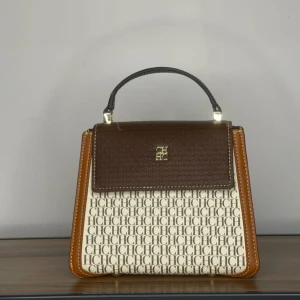 شنطة سي اتش | CH Bag 