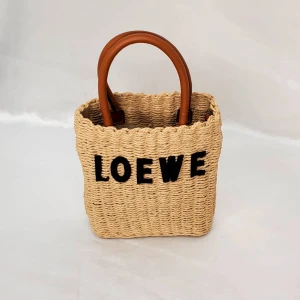 شنطة لويفي | Loewe Bag 