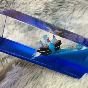 Previous Next Bateau Titanic croisière fluide