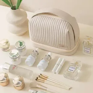 Previous Next Trousse de rangement cosmétique