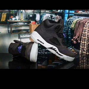 Men Jordan 5