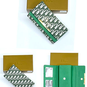 Dior Double Flap Purse/Wallet