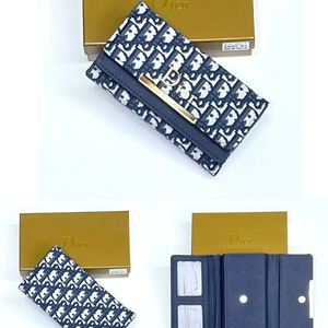 Dior Double Flap Purse/Wallet