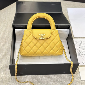 Chanel Pre-Owned Sling Bag