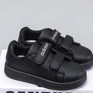 adidas kids/ Black 21~29 size