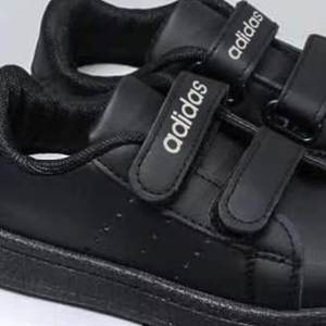 adidas kids/ Black 30~37 size